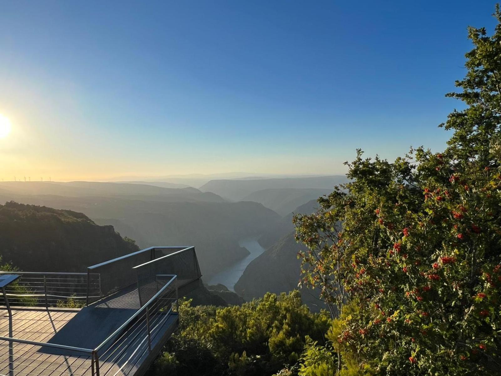 Alojamiento Turistico Caxide Parada De Sil Ribeira Sacra Екстериор снимка